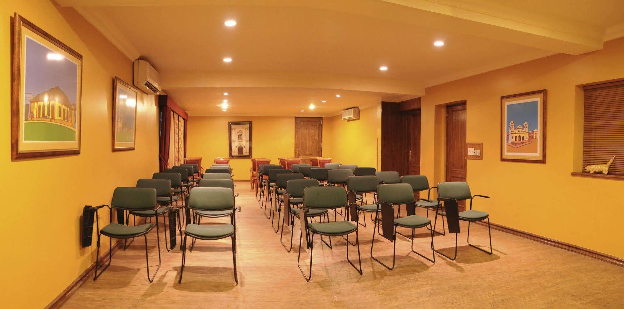 Hotel Las Margaritas Asuncion Exterior foto