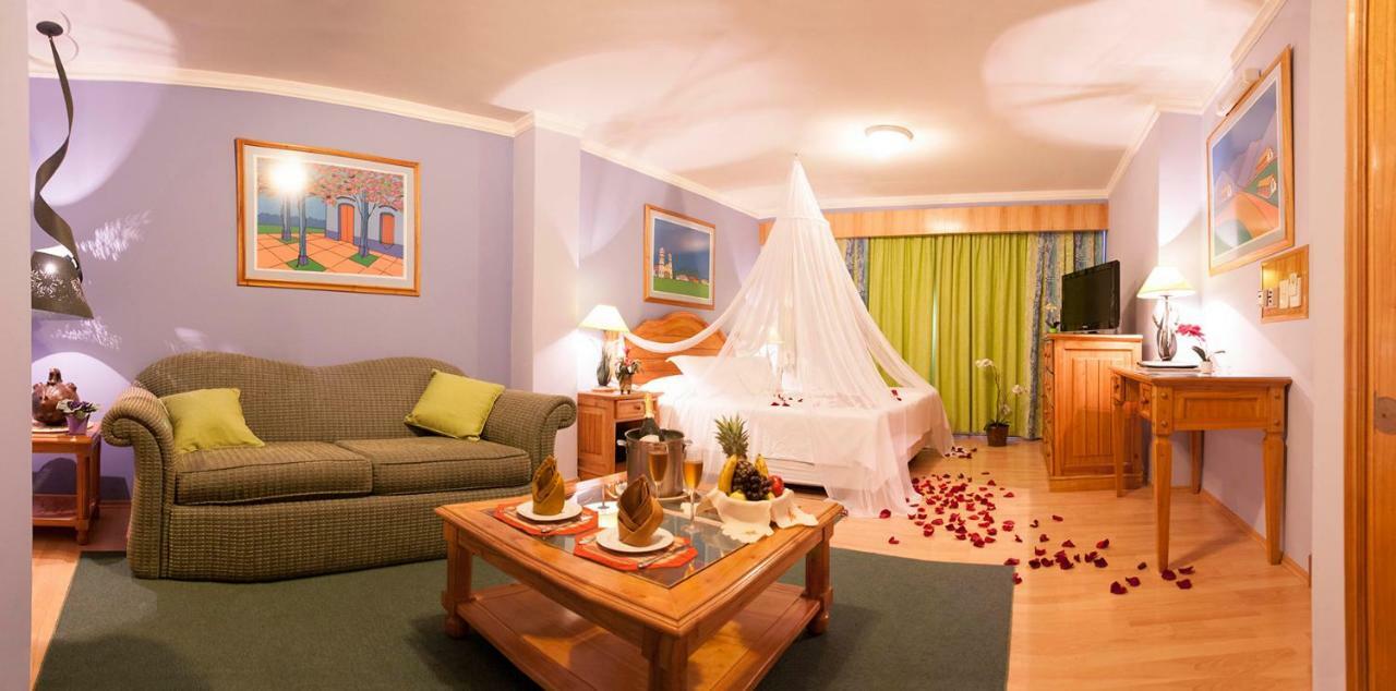 Hotel Las Margaritas Asuncion Exterior foto